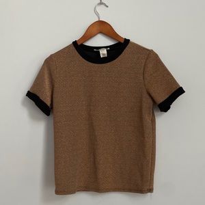 ♣️ Light pinkish tan shimmer top by Gaze. Very pretty color